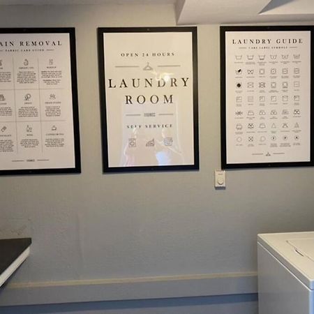The Mary Lou - 2 Bedroom Apt In Quilt Town, Usa Hamilton 외부 사진